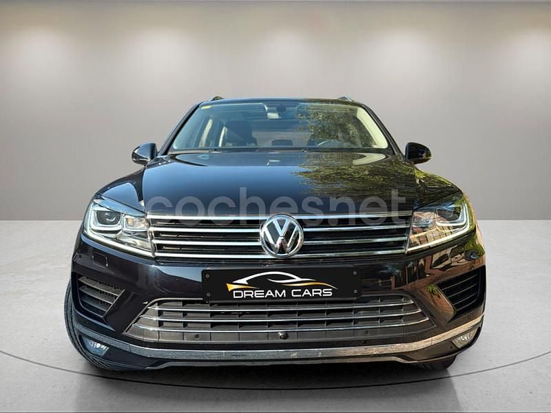 Negro (negro profundo (efecto perla)) Usado 2018 VW Touareg SUV | 31.990 € (Super precio) - Imagen 1/1