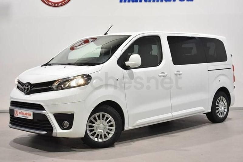 Usado Toyota Proace Verso Advance 121 CV (88 kW) 2022 Blanco Familiar