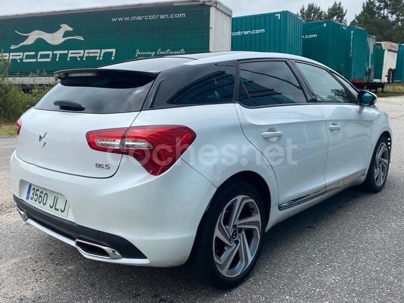 Usado Citroën DS5 163 CV (119 kW) 2013 Blanco Utilitario