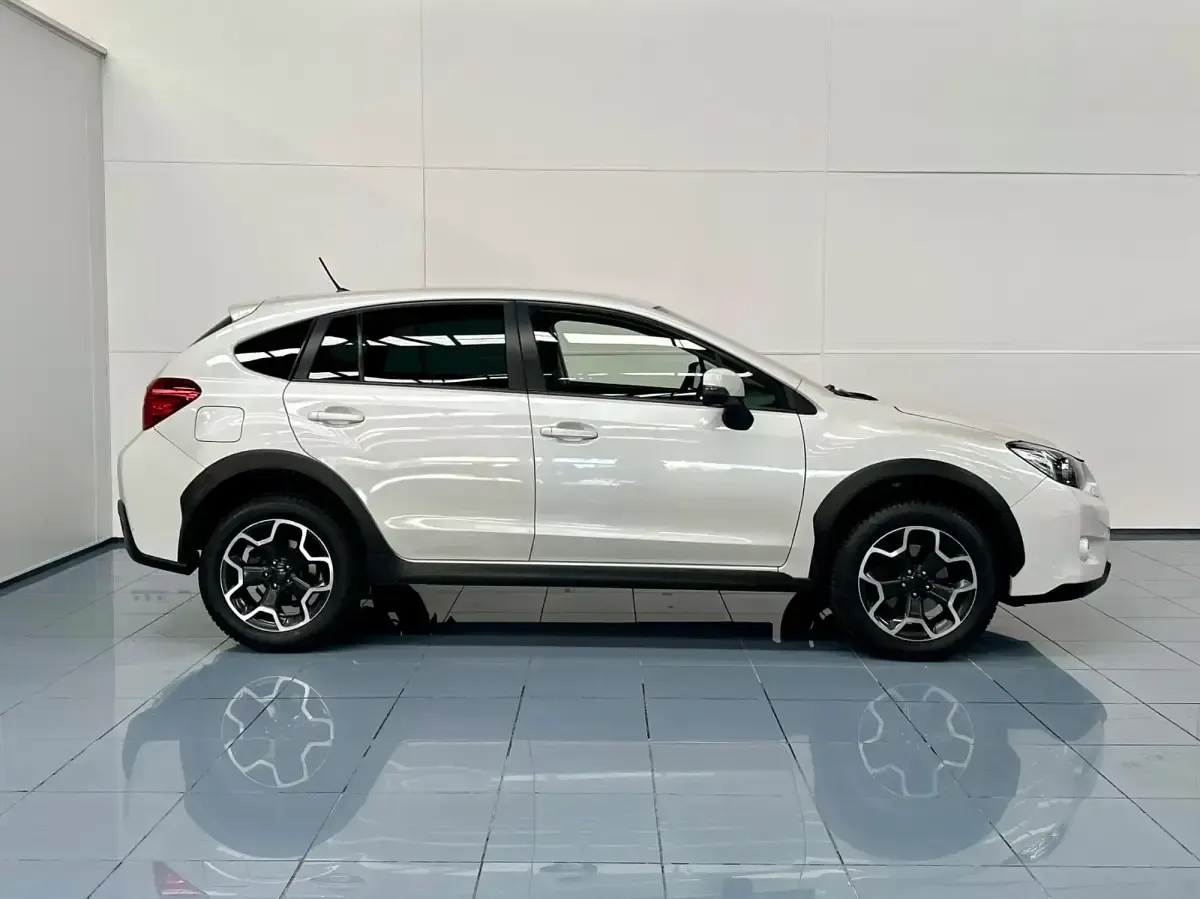 Usado Subaru XV 150 CV (110 kW) 2014 Blanco SUV