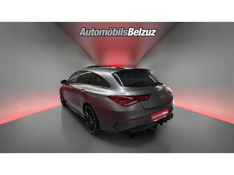 Usado Mercedes CLA35 AMG Shooting Brake AMG 306 CV (225 kW) 2021 Gris Familiar