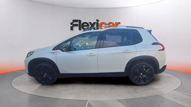 Usado Peugeot 2008 GT-line 131 CV (96 kW) 2016 Blanco SUV