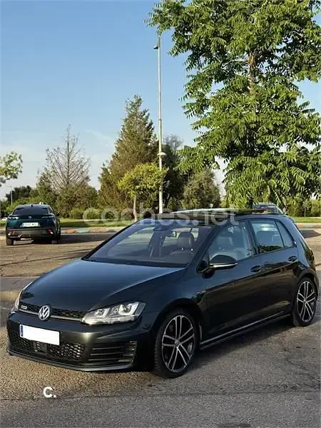 Usado VW Golf VII GTD 184 CV (135 kW) 2016 Gris / plata Berlina