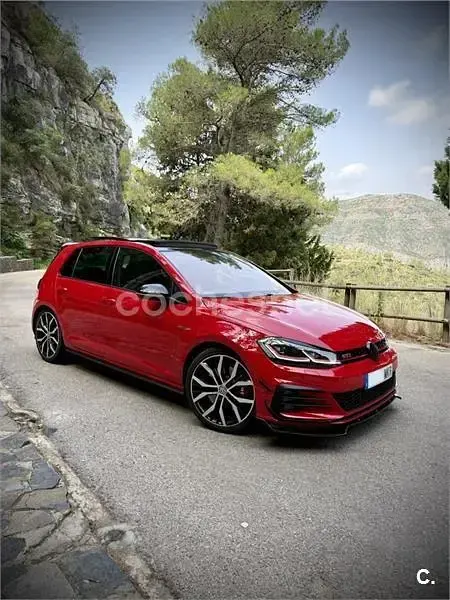 Usado VW Golf VII GTI 245 CV (180 kW) 2017 Rojo Berlina