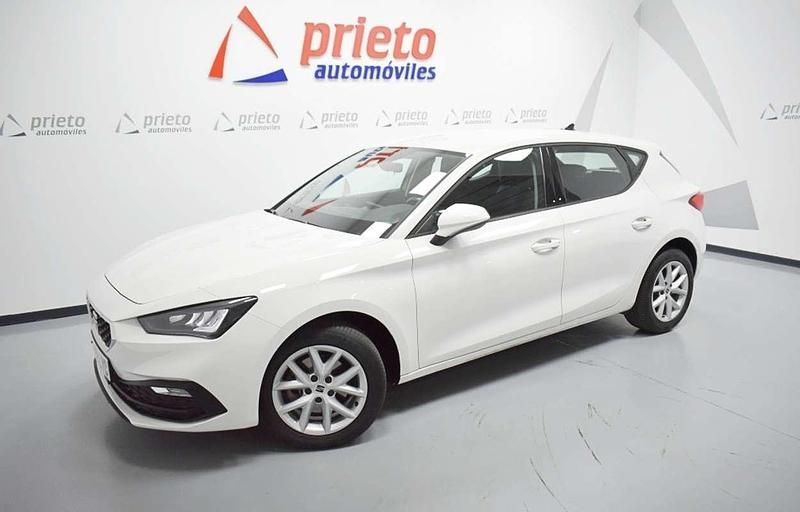 Blanco Usado 2022 Seat Leon Reference Utilitario | 15.900 € (Buen precio) - Imagen 1/4