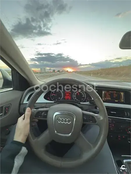 Usado Audi A4 143 CV (105 kW) 2008 Negro Berlina