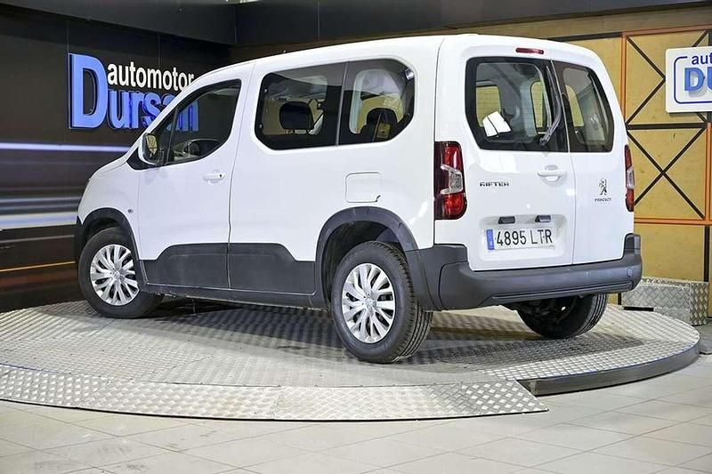Usado Peugeot Rifter Active 101 CV (74 kW) 2021 Blanco Monovolumen