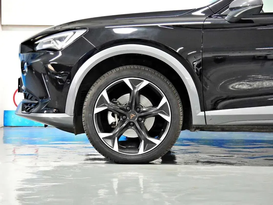 Usado Cupra Formentor 150 CV (110 kW) 2023 Negro SUV