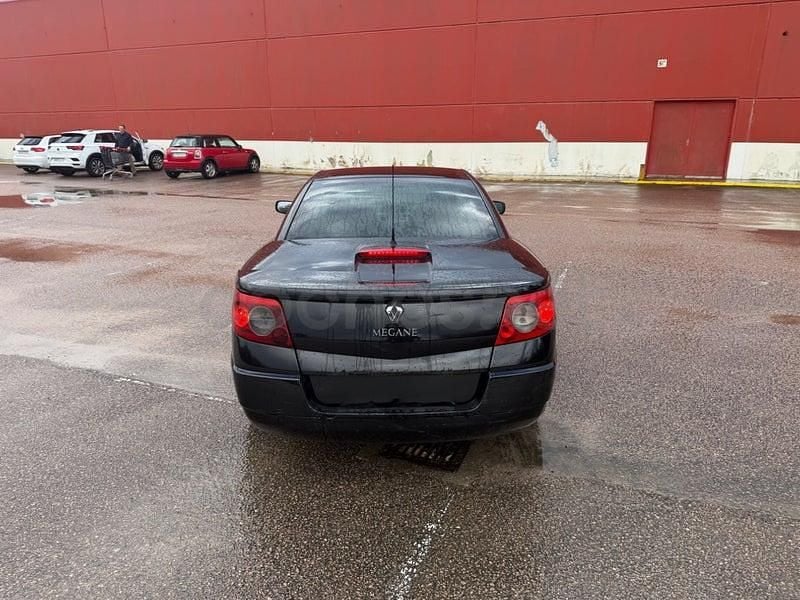 Usado Renault Mégane Cabriolet Dynamique 106 CV (77 kW) 2007 Negro Descapotable