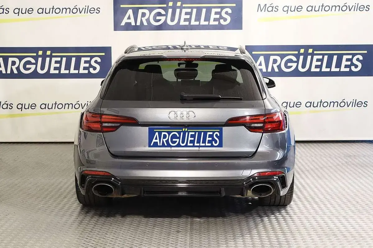 Usado Audi RS4 450 CV (330 kW) 2018 Gris Familiar