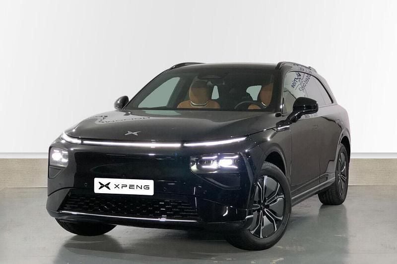 Otro Usado 2025 XPENG G9 SUV | 65.900 € - Imagen 1/4