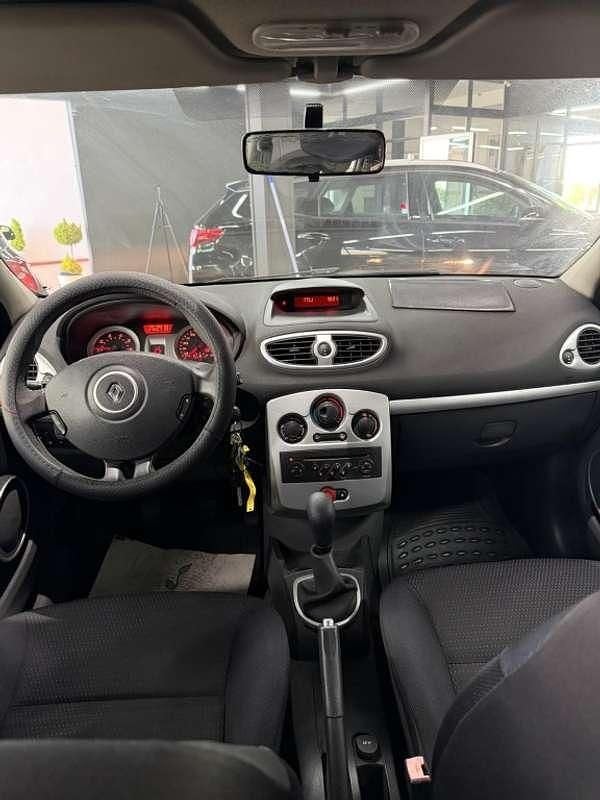 Usado Renault Clio II Campus 75 CV (55 kW) 2008 Gris Utilitario
