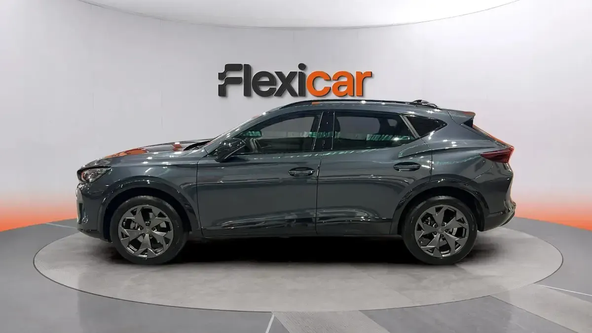 Usado Cupra Formentor 150 CV (110 kW) 2025 Gris SUV