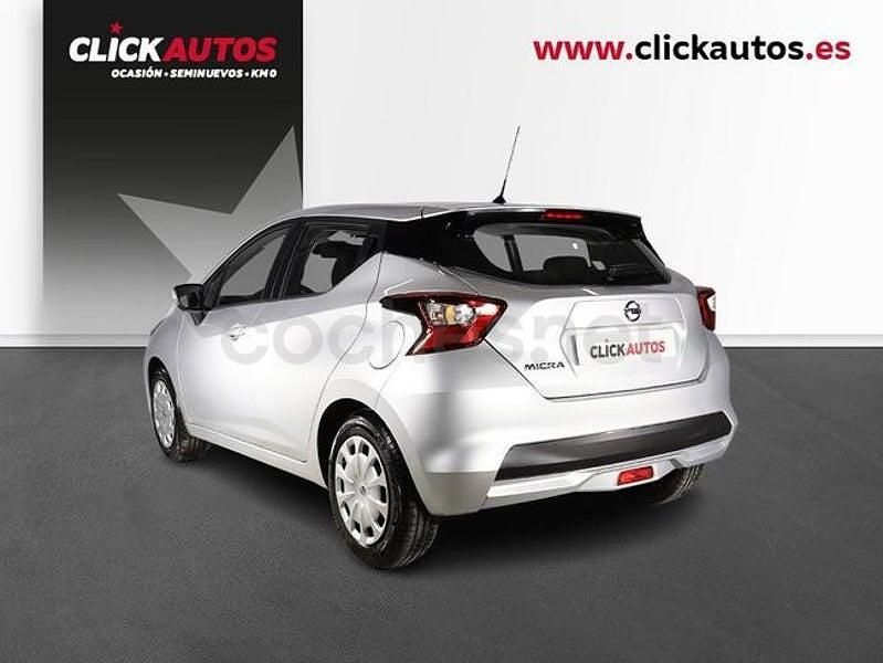 Usado Nissan Micra Acenta 92 CV (67 kW) 2023 Gris / plata Utilitario