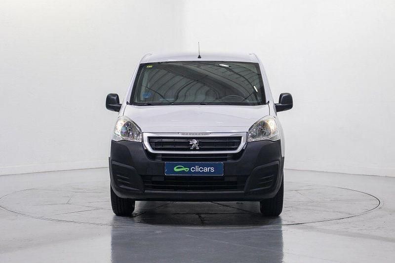 Usado Peugeot Partner 67 CV (49 kW) 2020 Blanco Monovolumen