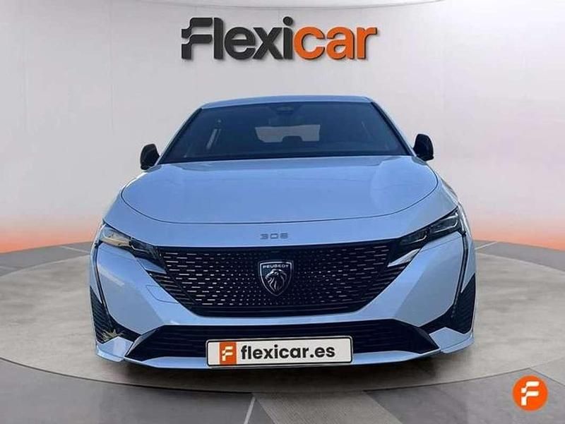 Usado Peugeot 308 GT 131 CV (96 kW) 2023 Blanco Utilitario