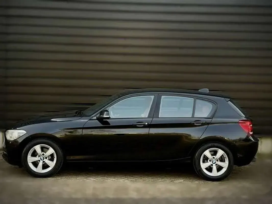 Usado BMW 116 Sport Line 136 CV (100 kW) 2013 Negro Utilitario