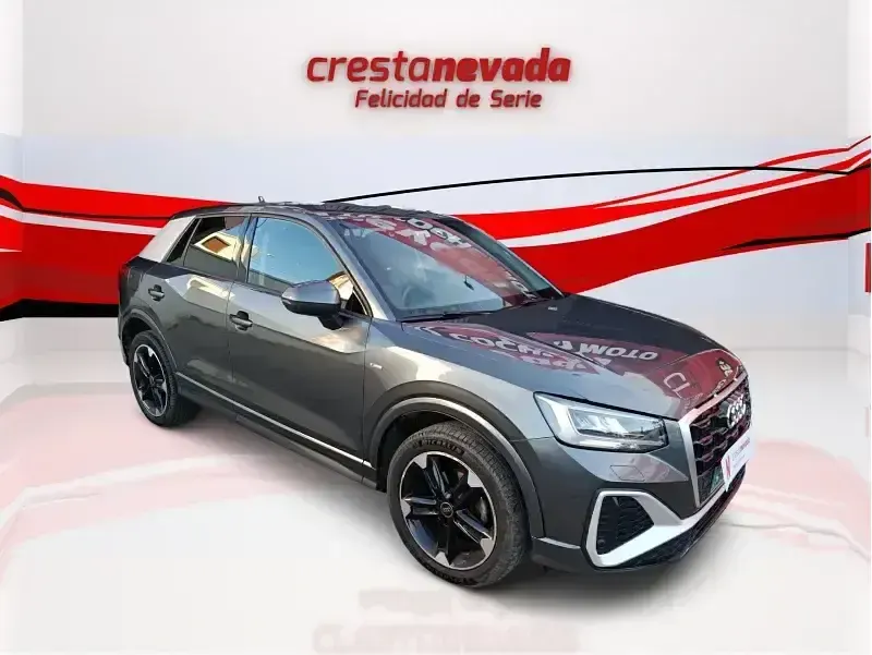 Usado Audi Q2 S-Line 116 CV (85 kW) 2023 Gris SUV
