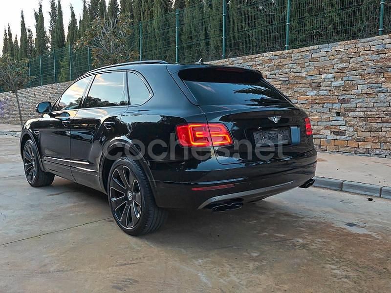 Usado Bentley Bentayga 550 CV (404 kW) 2019 Negro SUV