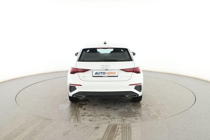 Usado Audi A3 Sportback e-tron S-Line 204 CV (150 kW) 2023 Blanco Utilitario