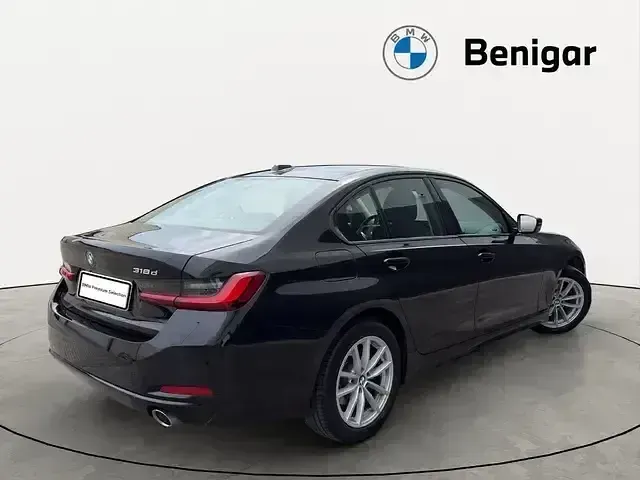 Begagnad BMW 318 Shadowline 150 HK (110 kW) 2022 Svart Sedan