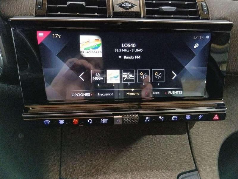 Usado DS Automobiles DS7 Crossback Bastille 129 CV (94 kW) 2022 Gris SUV