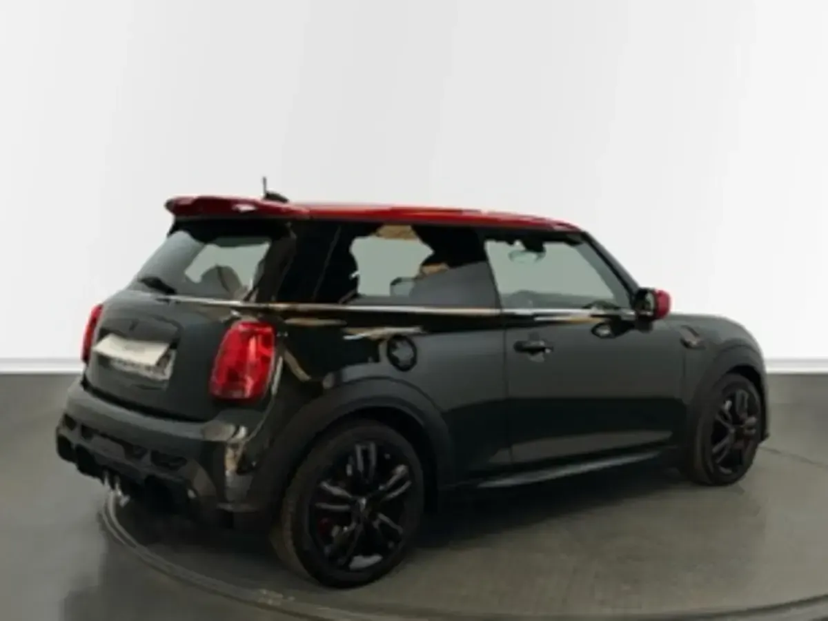 Usado Mini John Cooper Works 231 CV (169 kW) 2023 Utilitario