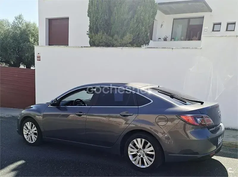 Usado Mazda 6 Sportive 140 CV (102 kW) 2008 Gris / plata Berlina
