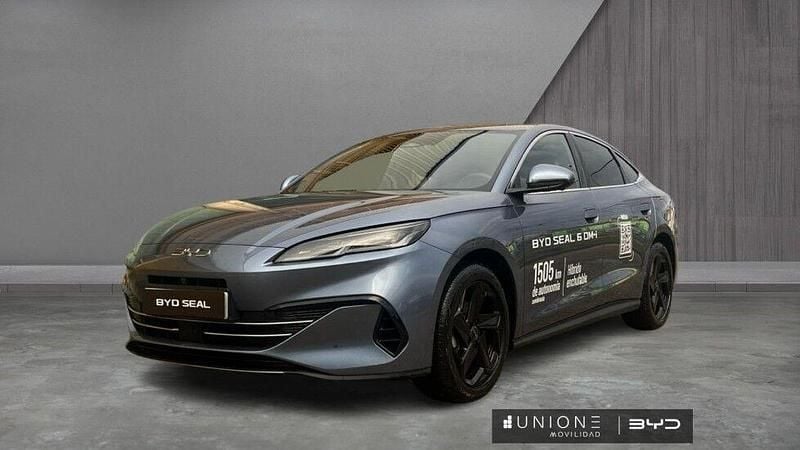 Usado BYD Seal Comfort 2025 Gris Berlina