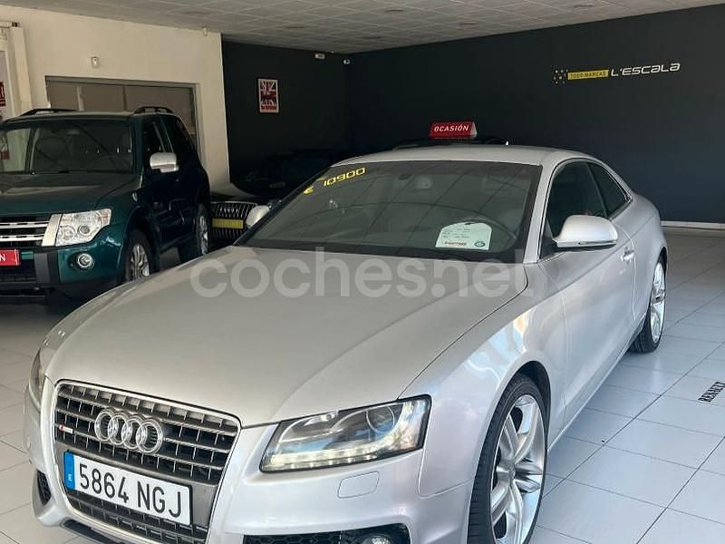Gris / plata Usado 2008 Audi A5 Coupe | 10.900 € (Precio justo) - Imagen 1/4