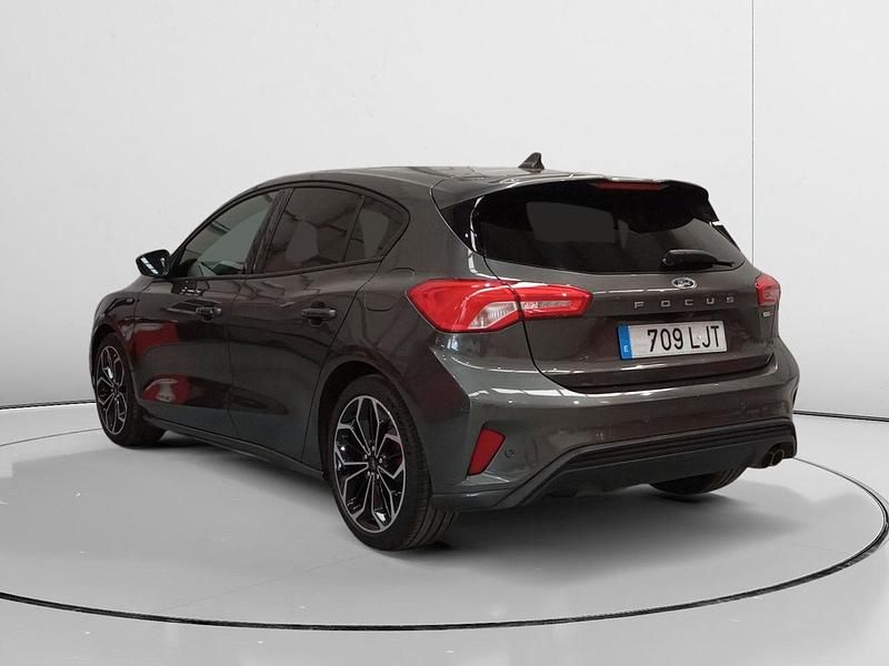 Usado Ford Focus ST-Line X 125 CV (91 kW) 2020 Gris Berlina