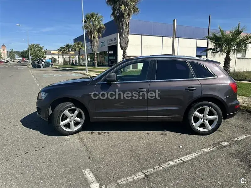 Usado Audi Q5 Premium 211 CV (155 kW) 2010 Gris / plata SUV