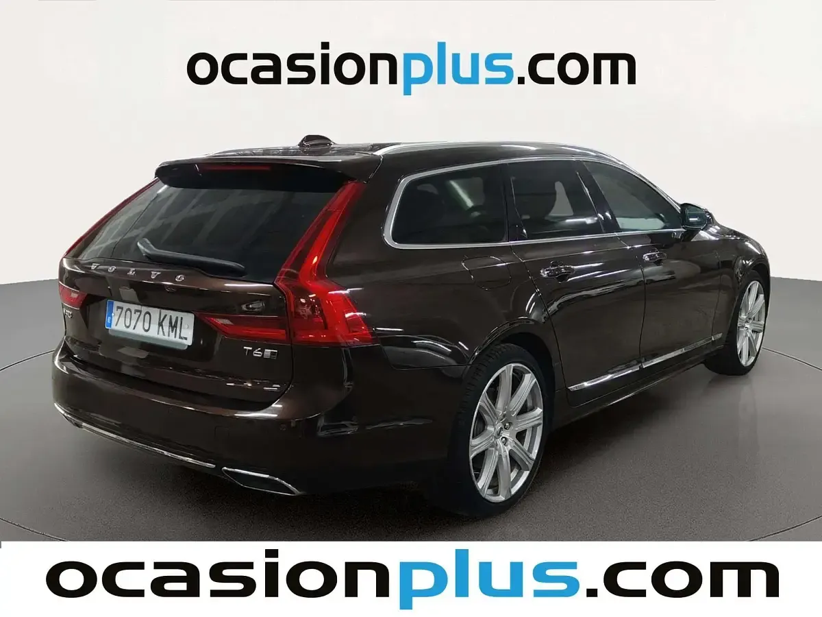Usado Volvo V90 Inscription 310 CV (228 kW) 2018 Granate Familiar
