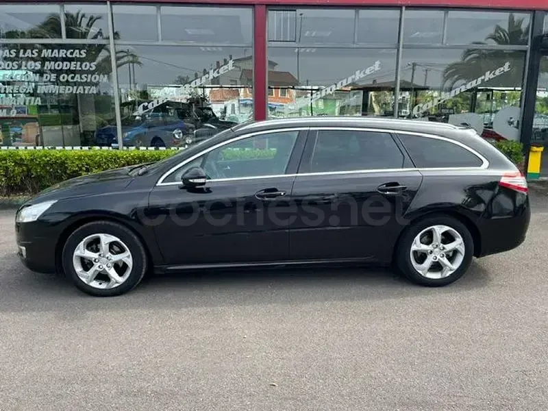 Usado Peugeot 508 SW Active 140 CV (102 kW) 2011 Negro Familiar
