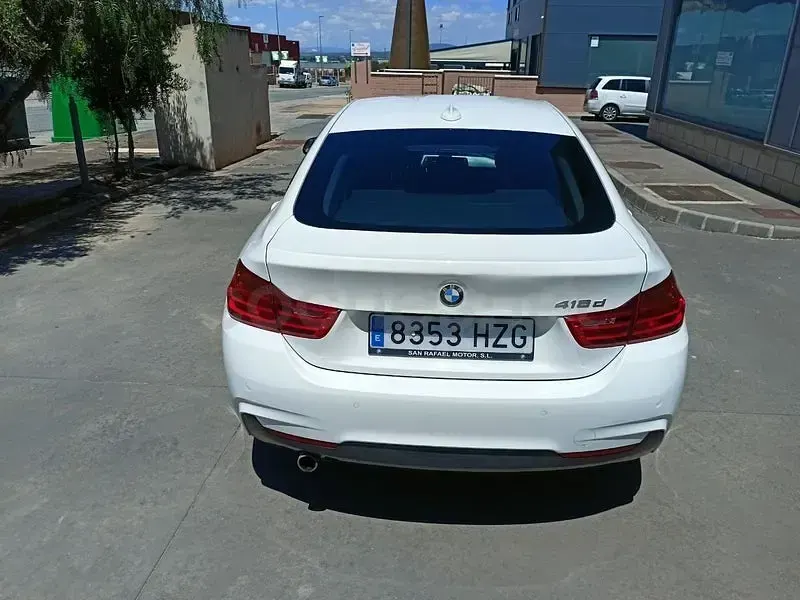 Usado BMW 418 Gran Coupé Comfort Edition 143 CV (105 kW) 2014 Blanco Coupe