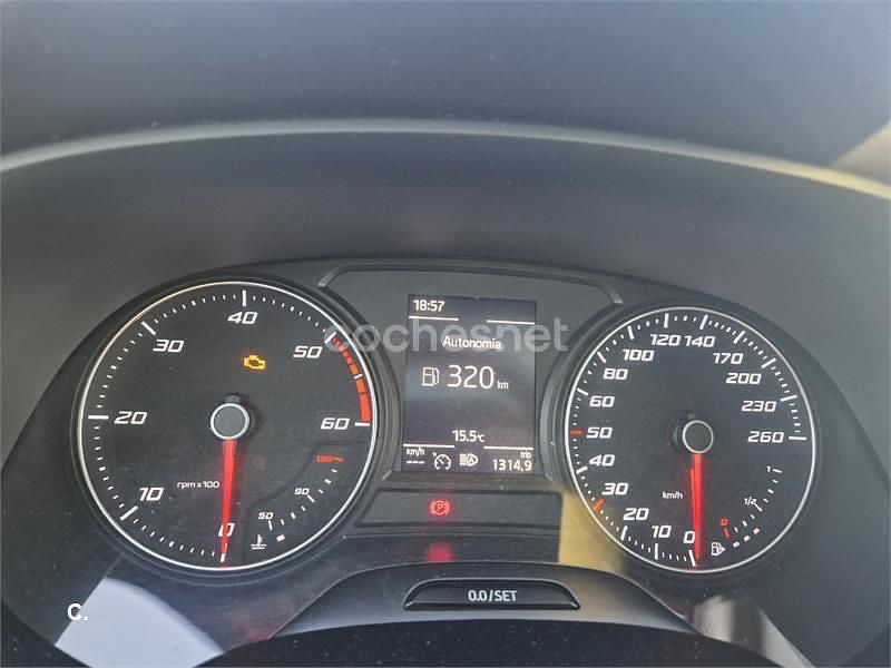 Usado Seat Leon ST FR 150 CV (110 kW) 2017 Blanco Familiar