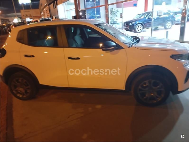 Blanco Usado 2024 Citroën C3 PureTech Berlina | 13.900 € (Precio justo) - Imagen 1/3