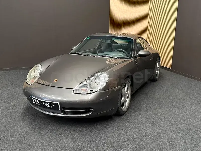 Usado Porsche 911 Carrera 4 320 CV (235 kW) 2004 Gris / plata Coupe