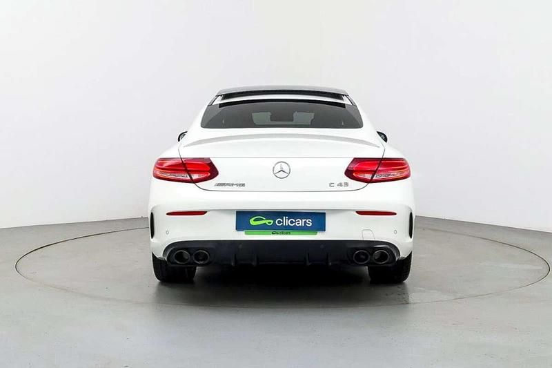 Usado Mercedes C43 AMG AMG 390 CV (286 kW) 2018 Blanco Coupe