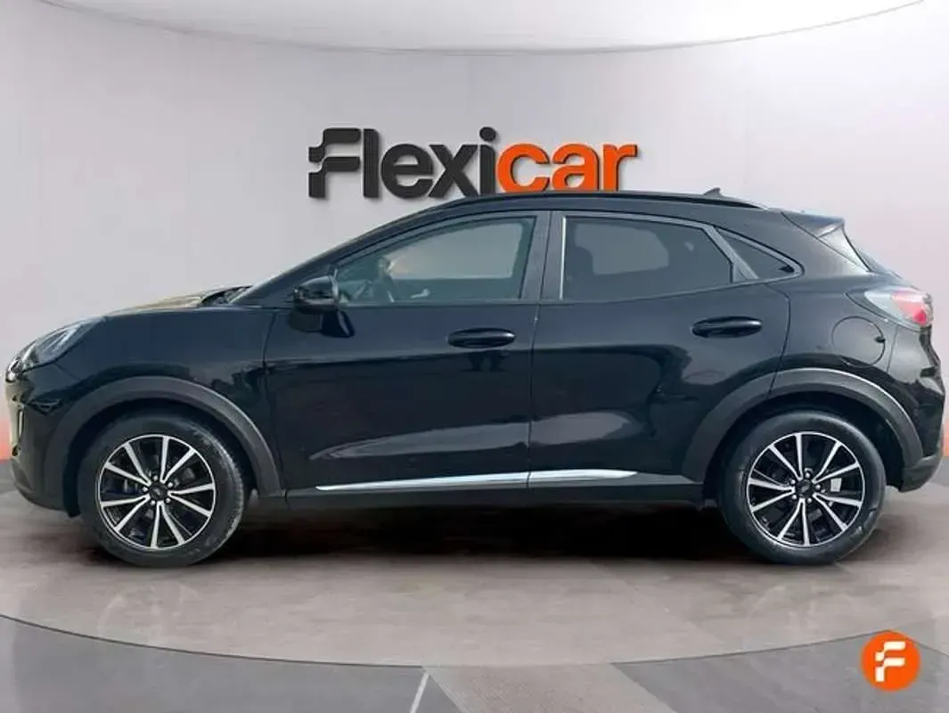 Usado Ford Puma Titanium X 125 CV (91 kW) 2022 Gris SUV