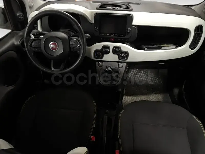 Usado Fiat Panda Cross Cross 65 CV (47 kW) 2026 Blanco Utilitario