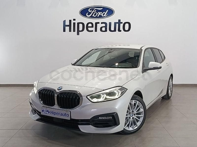 Usado BMW 118 Comfort Edition 136 CV (100 kW) 2020 Blanco Utilitario