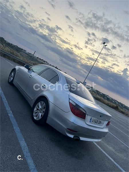 Usado BMW 520 163 CV (119 kW) 2006 Gris / plata Berlina