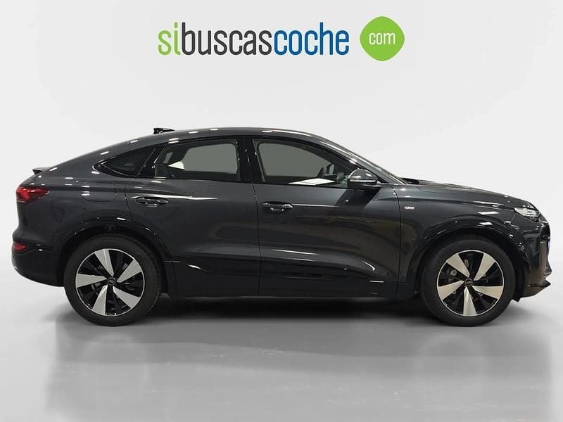 Nuevo Audi Q6 Sportback e-tron S-Line 225 kW (306 CV) 2026 Gris/plata SUV