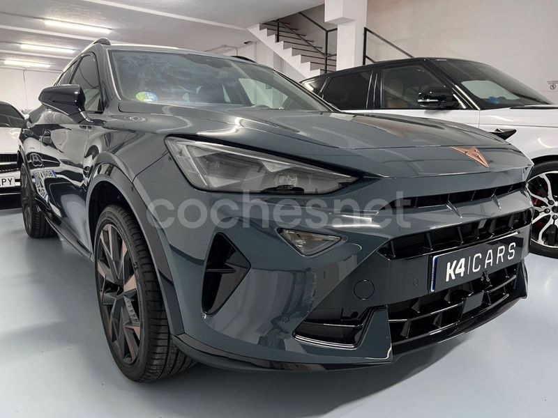 Usado Cupra Formentor 150 CV (110 kW) 2024 Gris / plata SUV