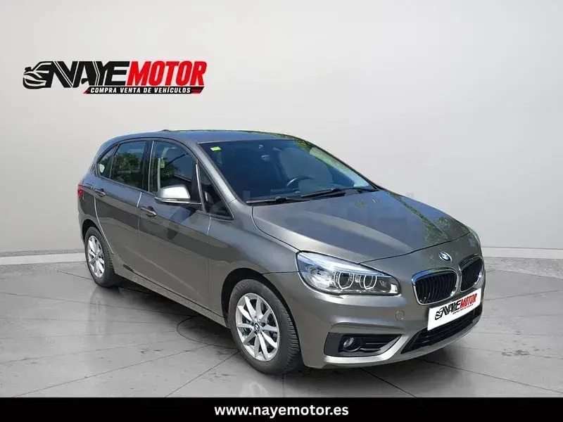 Usado BMW 218 136 CV (100 kW) 2015 Gris / plata Familiar