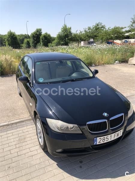 Negro Usado 2007 BMW 318 Berlina | 4500 € (Precio justo) - Imagen 1/4