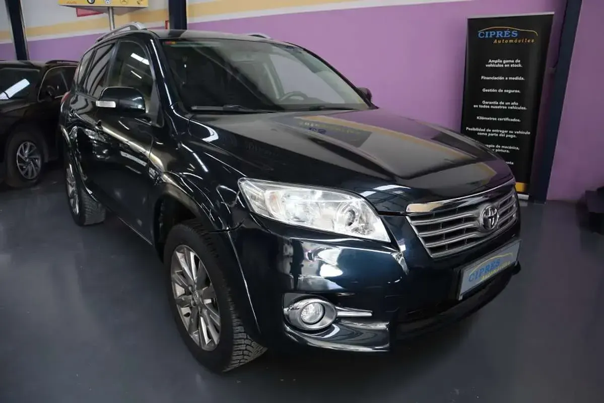 Usado Toyota RAV4 Executive 150 CV (110 kW) 2012 Azul SUV