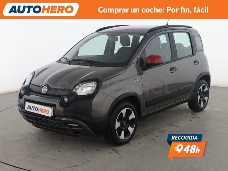 Usado Fiat Panda Red 70 CV (51 kW) 2023 Gris / plata Utilitario