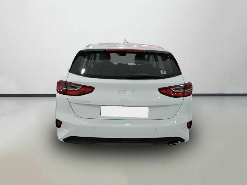 Nuevo Kia Ceed 100 CV (73 kW) 2025 Blanco Utilitario